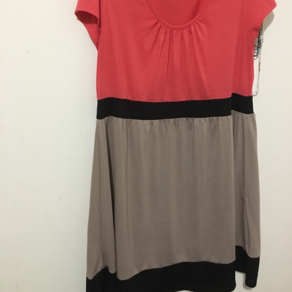 Color block plus size dress